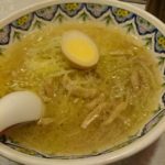 いつもは新松戸だが、昨日は新橋の揚州商人でネギラーメン