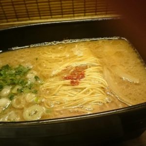 兄が福岡出張ということで天神で地ビールのお店をはしごして、シメは安定の一蘭