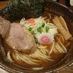 地元にある動物系と魚介系のWスープが売りのラーメン屋