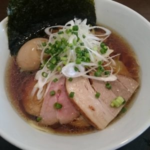 木更津の人気店で鶏ベースの醤油ラーメンを食す
