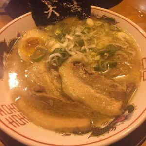 USJ→飲み→夜中の1時にみんなでラーメン