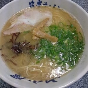 近所の筑豊ラーメン屋