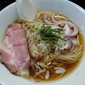 セメント系で有名な晴だが、今回は冷やしを注文してみた