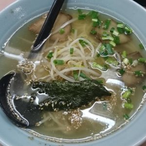 夜の別府はなかなかの賑わい