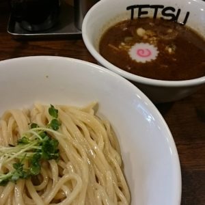 新年1杯目は年越しパーティーの帰り道にあった元旦もやっているTETSUへ
