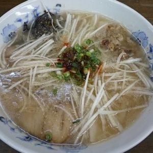 北九州市のラーメン屋で食べログ1位の無法松へ