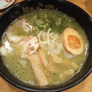 山小屋(北九州空港)